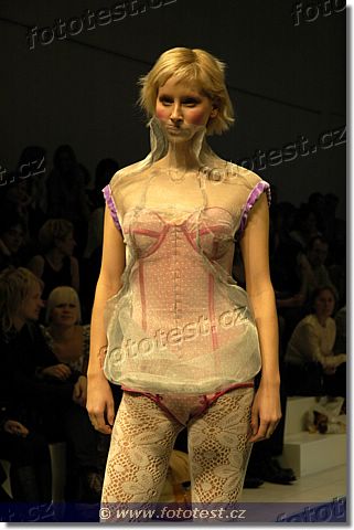 Nat�lie Steklov�
